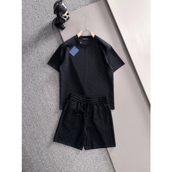 Louis Vuitton Spring/Summer New Casual Short-Sleeve Shorts Set